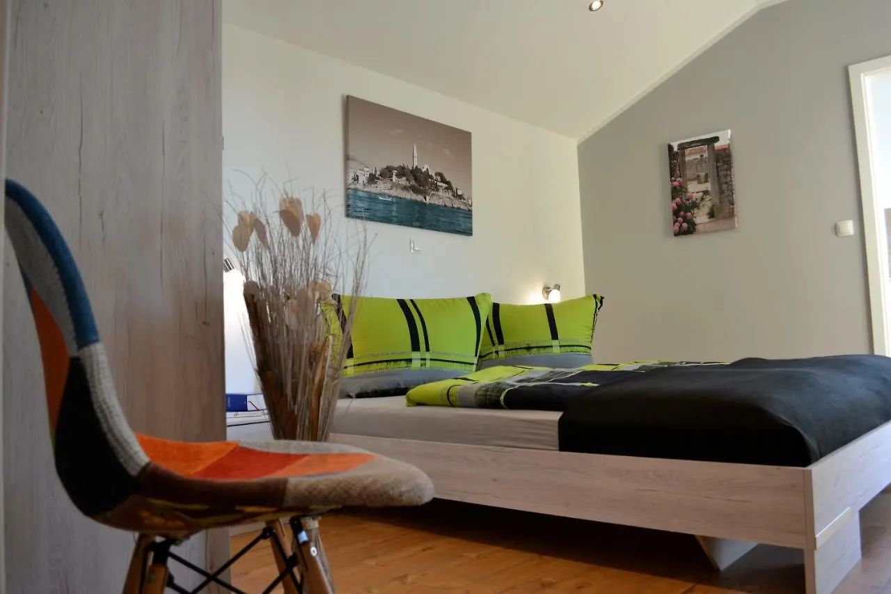 Villa Jomi Tar-Vabriga